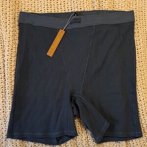 SKIMS Women’s Dark Blue Boxer Shorts